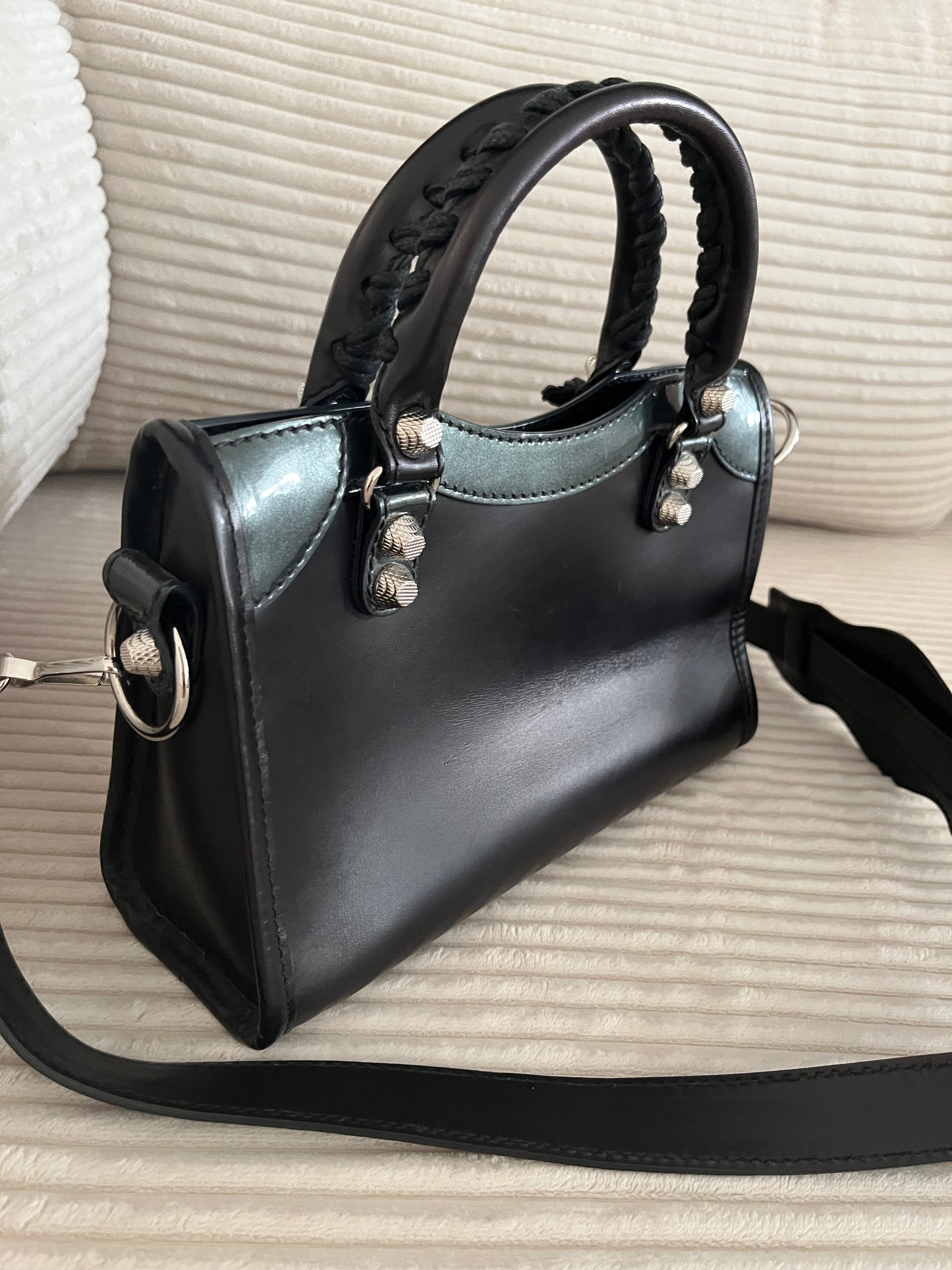 BALENCIAGA BLACK LEATHER MINI CITY BAG