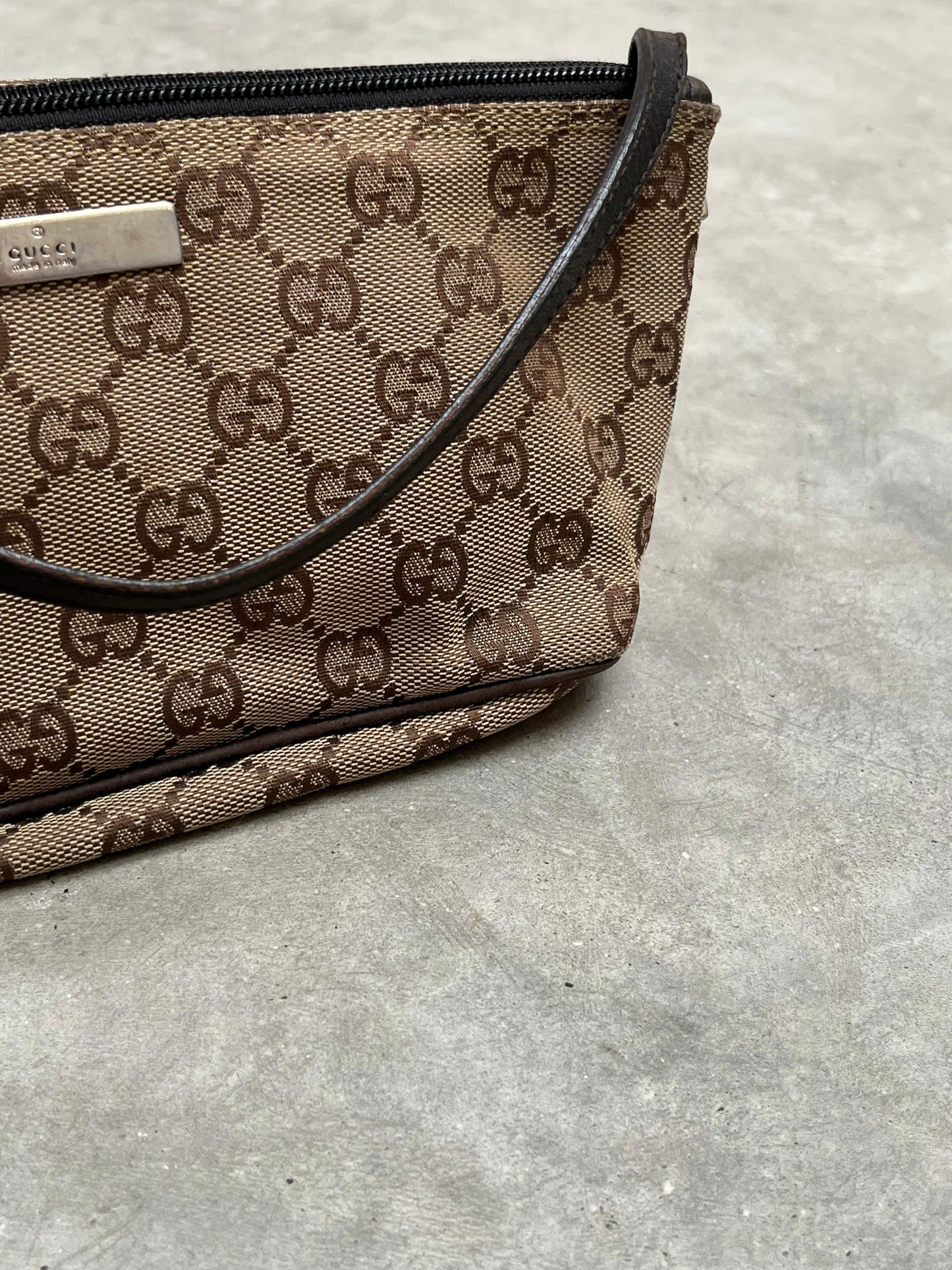GUCCI BOAT GG MONOGRAM