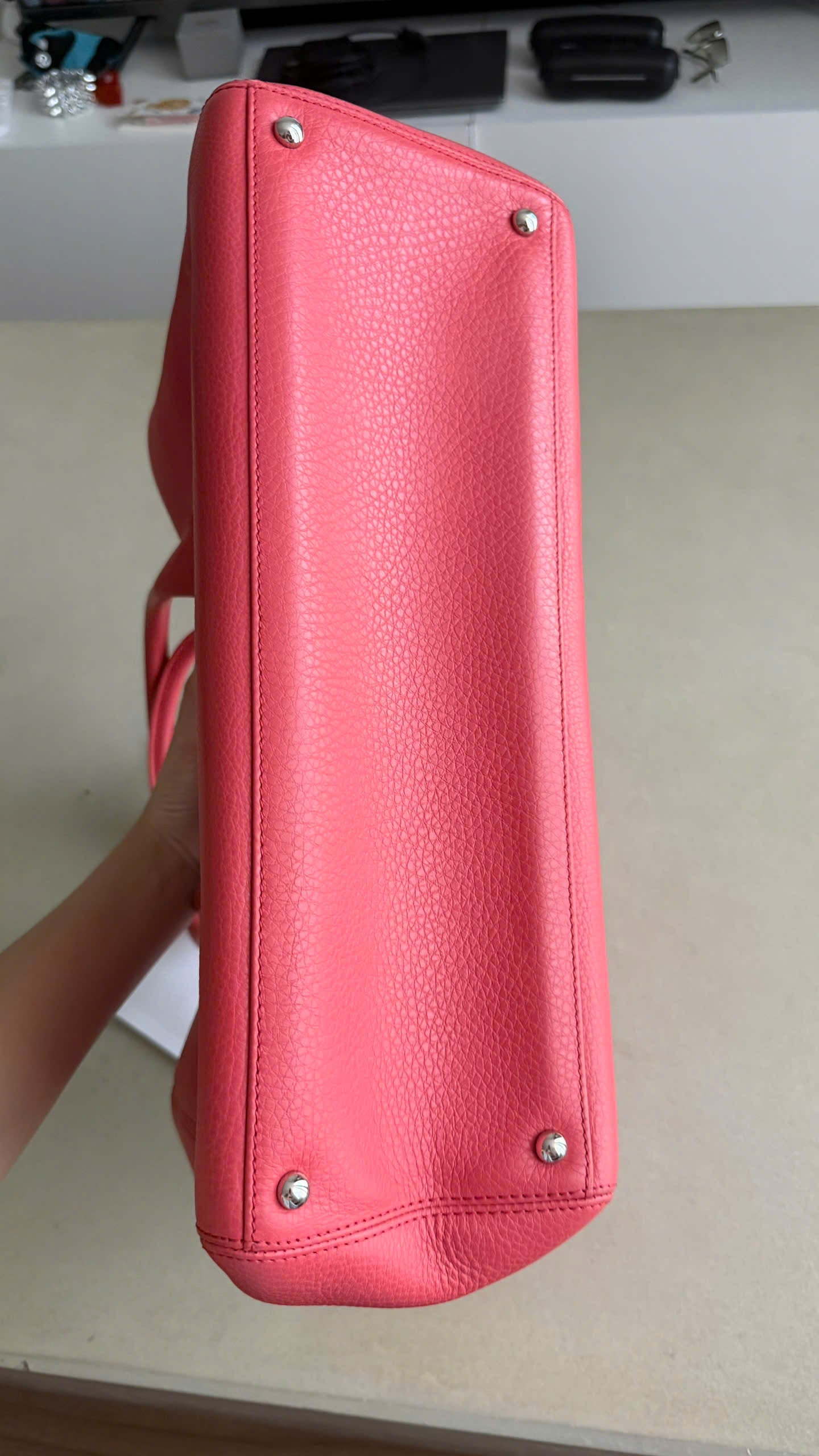 CHANEL CERF EXECUTIVE 2 WAY LEATHER TOTE BAG
