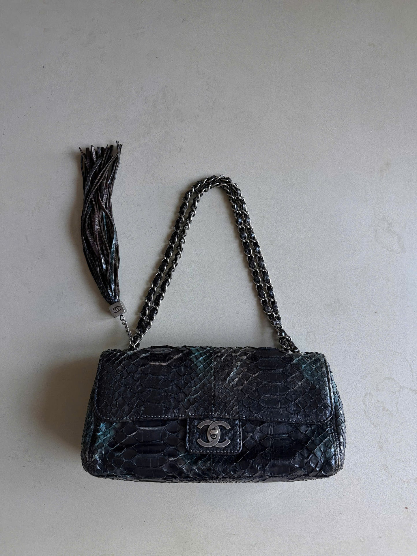 CHANEL SOHO FLAP BAG