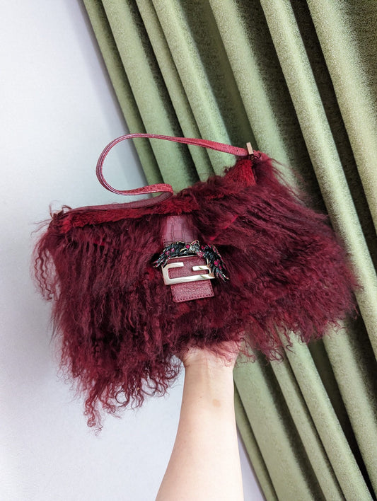 FENDI RED FUR CROCODILE BAGUETTE BAG