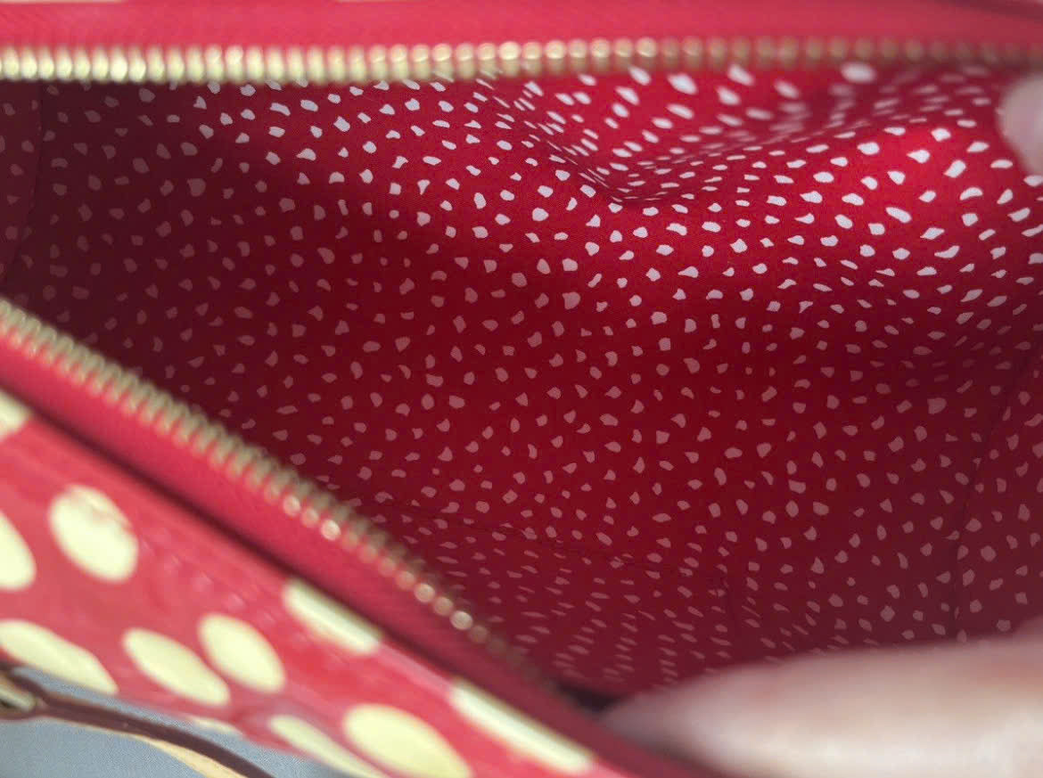LOUIS VUITTON PAPILLON YAYOI KUSAMA DOT INFINITY RED