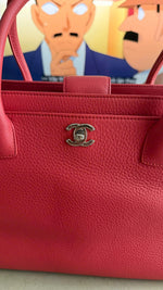 CHANEL CERF EXECUTIVE 2 WAY LEATHER TOTE BAG